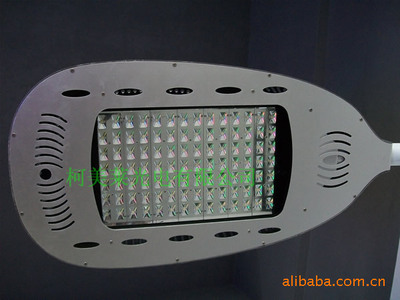 深圳柯美莱光电 厂家直销超高亮LED路灯，KML-LB112W以价廉物美照亮城市道路